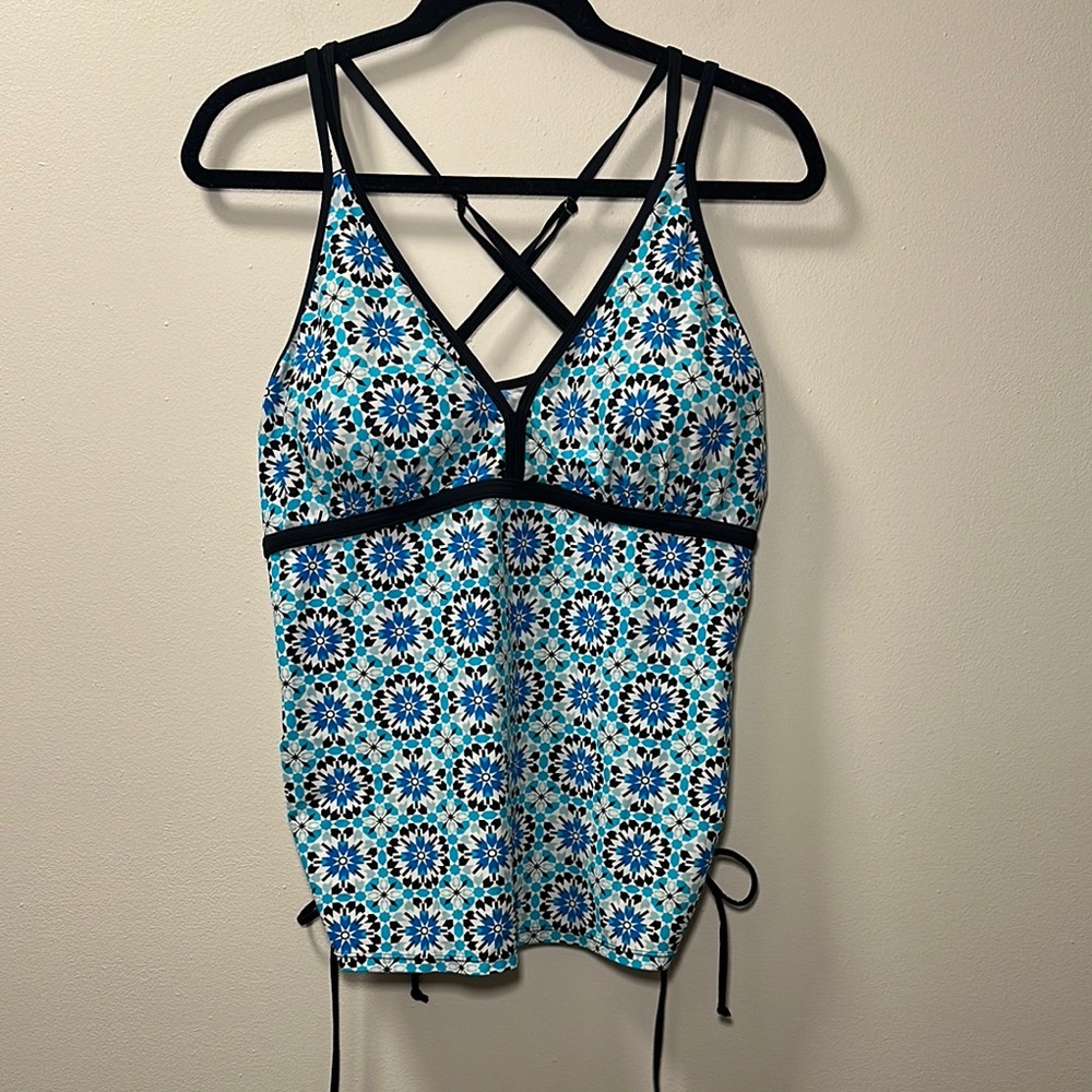 Women’s Blue Geometric Kaleidoscope Pattern Tankini Swimsuit Set Size XXL